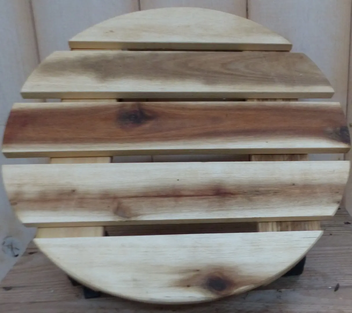 Houten trolly rond plastic wieltjes