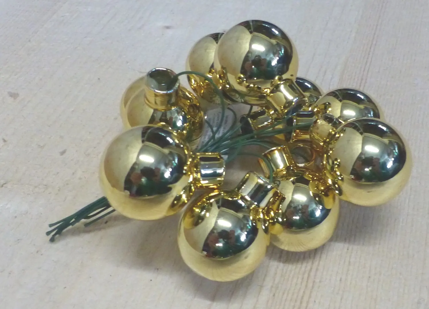 Kerstballetjes glasballetjes goud glas